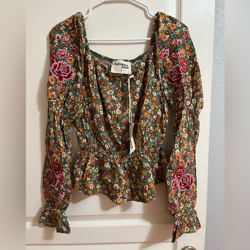 NWT Savanna Jane Floral Blouse Size Small- Green and Purple